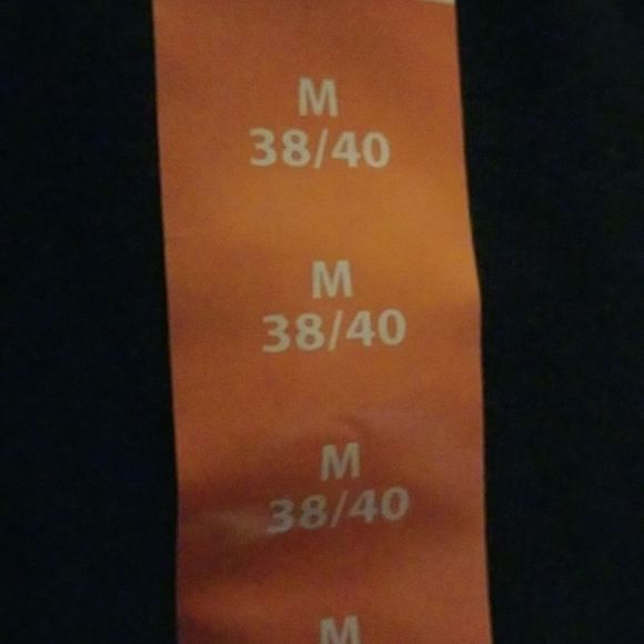 Black short sleeve SECURITY shirt. - Picture 5 of 5